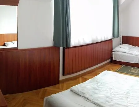 Bed & Breakfast Penzpataki Vadaszhaz 3*